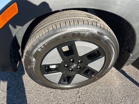 New 2026 Hyundai Santa Fe SE image 22