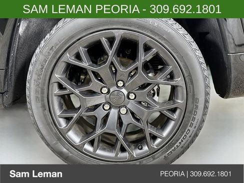 New 2025 Jeep Grand Cherokee Summit w/ Obsidian Package image 33