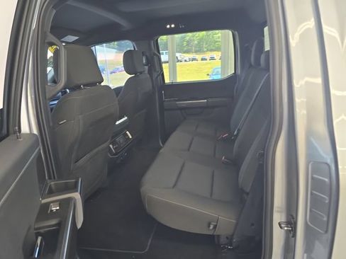 Used 2023 Ford F150 4x4 SuperCrew image 10