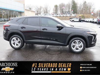 Used 2024 Chevrolet Trax LS w/ LS Convenience Package