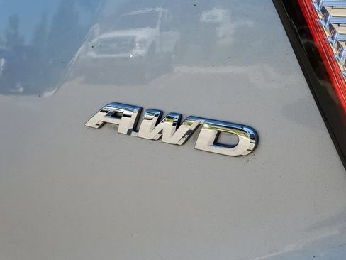 Used 2019 Honda HR-V EX-L image 6