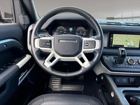 Certified 2024 Land Rover Defender 110 X-Dynamic SE AWD/4WD image 8