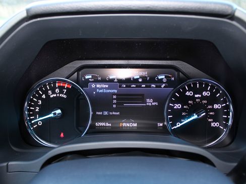 Used 2022 Ford F250 Platinum w/ FX4 Off-Road Package image 23