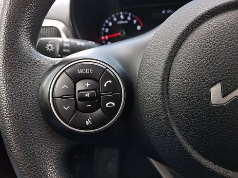 Used 2022 Kia Soul LX w/ Technology Package FWD image 25