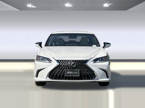 Certified 2024 Lexus ES 350 w/ Premium Package FWD image 5