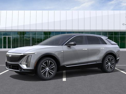 New 2027 Cadillac Lyriq Luxury RWD image 2