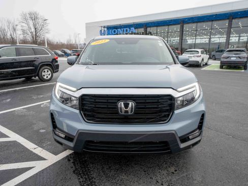 Used 2023 Honda Ridgeline RTL-E image 2
