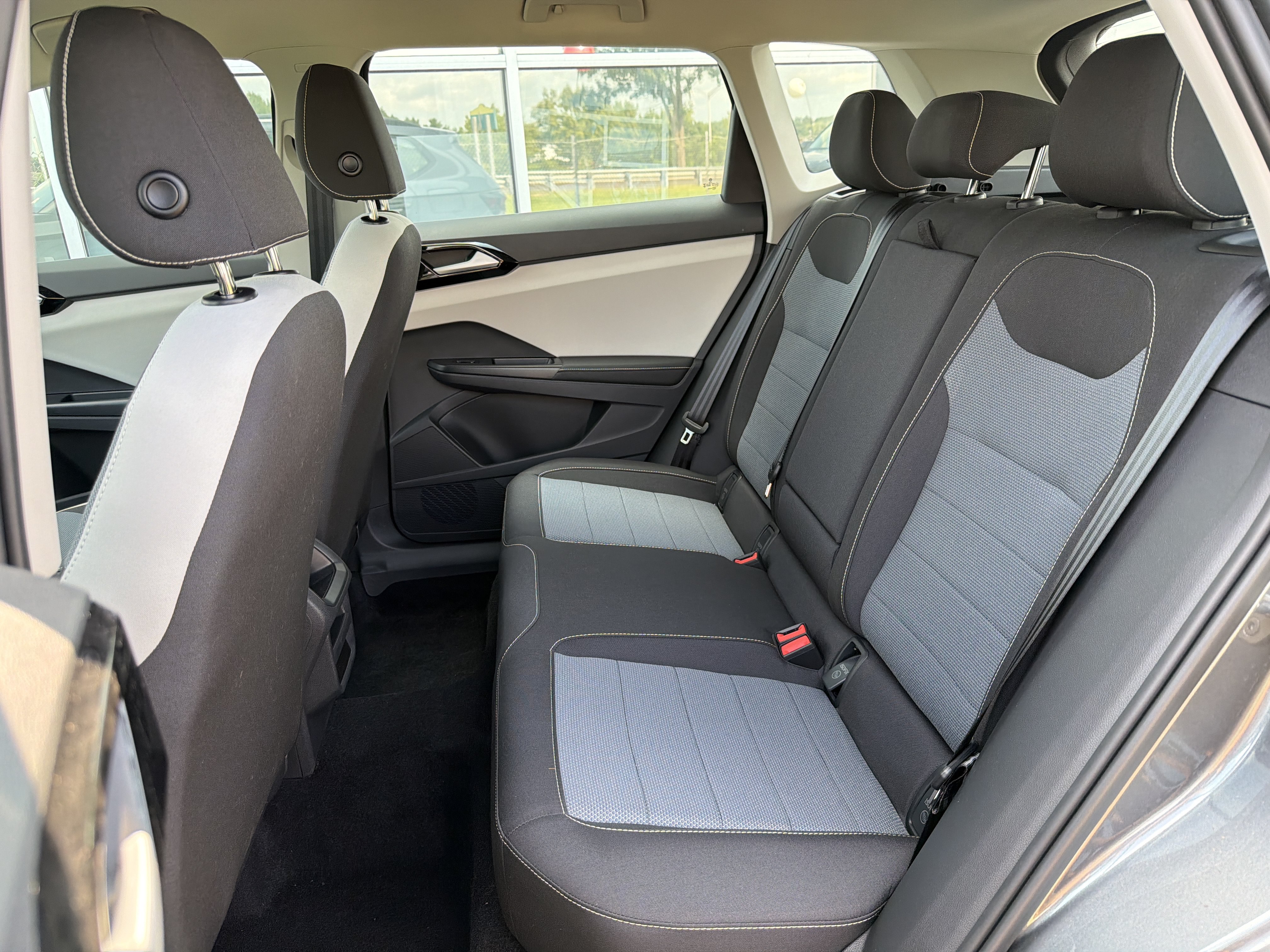 New 2025 Volkswagen Taos S AWD/4WD image 23