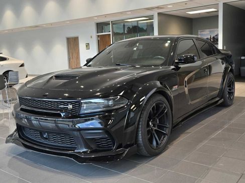 Used 2023 Dodge Charger Scat Pack RWD image 3