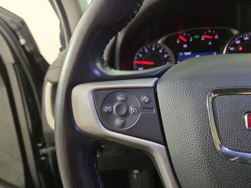 Used 2020 GMC Terrain SLE w/ Driver Convenience Package image 23