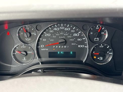 New 2026 Chevrolet Express 2500 w/ Driver Convenience Package RWD image 7
