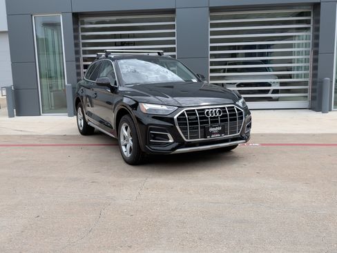 Certified 2023 Audi Q5 Premium w/ Convenience Package AWD/4WD image 2