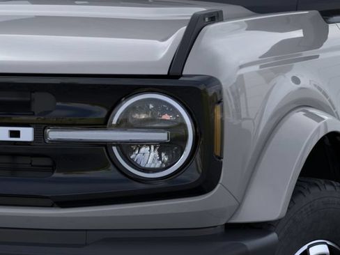 New 2026 Ford Bronco Outer Banks AWD/4WD image 23
