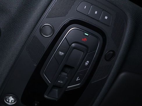 Used 2019 Audi A4 2.0T Premium w/ Convenience Package image 30