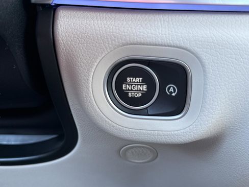 Certified 2026 Mercedes-Benz GLS 450 4MATIC image 41