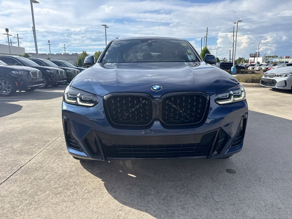 Certified 2024 BMW X4 xDrive30i w/ M Sport Package AWD/4WD image 8