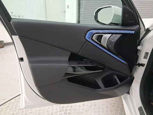 New 2026 BMW X3 xDrive30 w/ Premium Package image 18