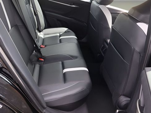 Certified 2026 Toyota Camry SE FWD image 15