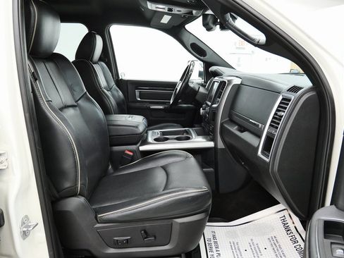 Used 2017 RAM 1500 Limited image 15