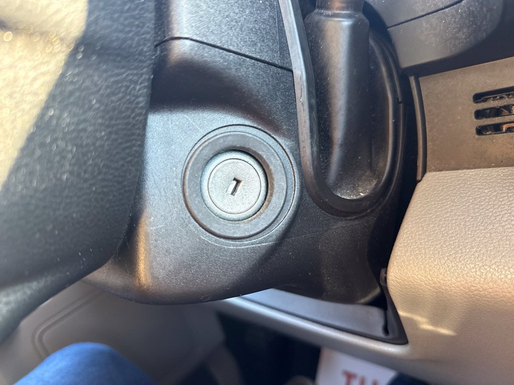 Used 2017 Ford F150 XLT w/ Equipment Group 302A Luxury AWD/4WD image 31
