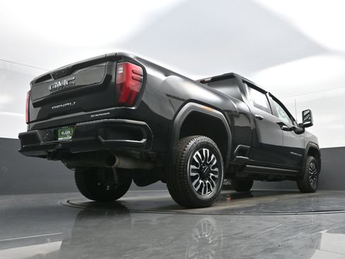 Used 2024 GMC Sierra 2500 Denali Ultimate AWD/4WD image 34