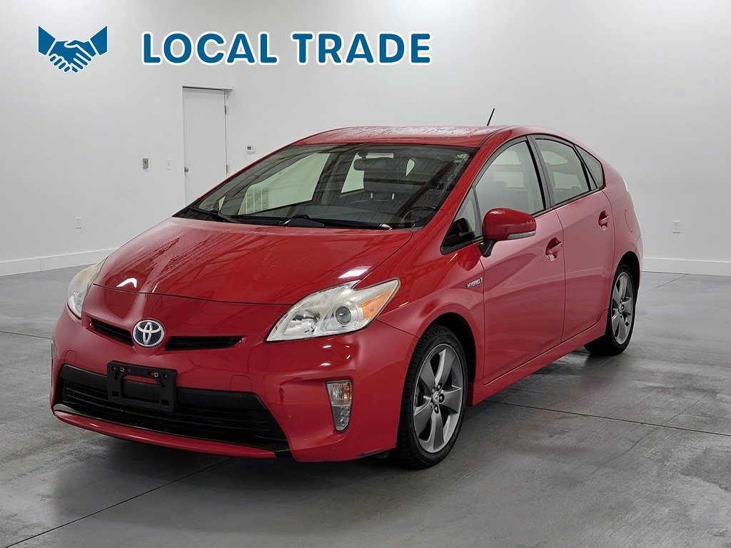 Used 2015 Toyota Prius Persona Series FWD image 4
