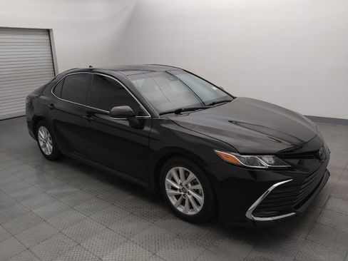 Used 2023 Toyota Camry LE w/ Convenience Package image 11