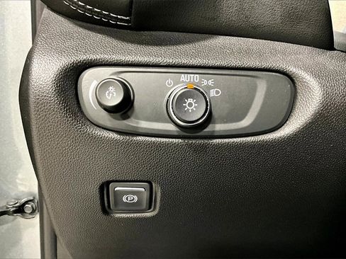 Used 2024 Chevrolet Blazer LT image 16