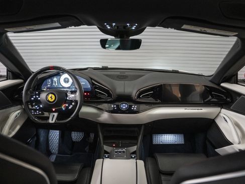 Certified 2024 Ferrari Purosangue AWD image 43