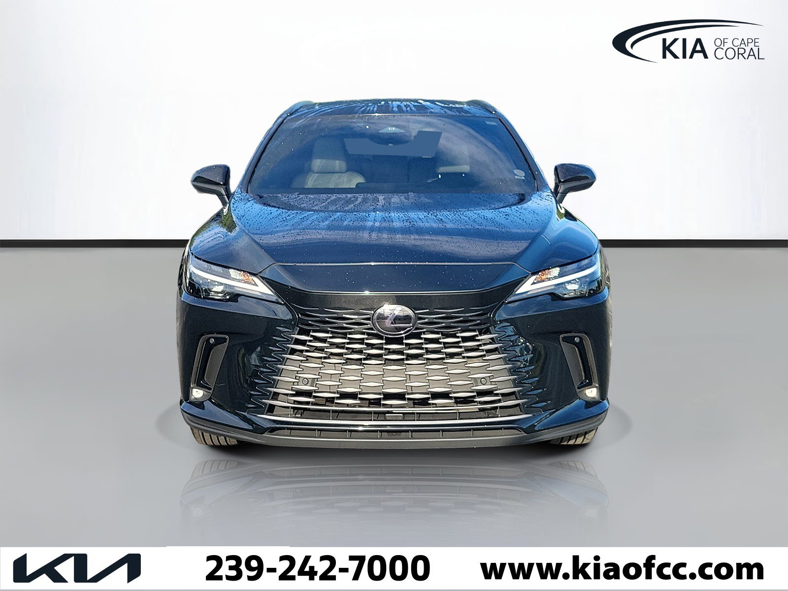 Used 2024 Lexus RX 350 Premium w/ Accessory Package (Z1) FWD image 2