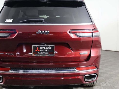 Used 2022 Jeep Grand Cherokee L Overland w/ Advanced Protech Group III image 22