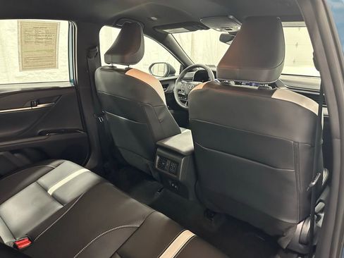 Used 2026 Toyota Camry SE FWD image 56