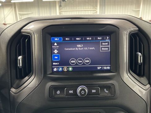 Used 2024 Chevrolet Silverado 2500 Custom w/ Custom Convenience Package image 14