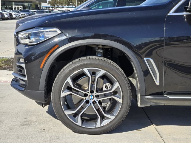 Used 2019 BMW X5 xDrive50i w/ Executive Package AWD/4WD image 6