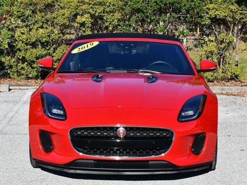 Used 2019 Jaguar F-TYPE Convertible image 44