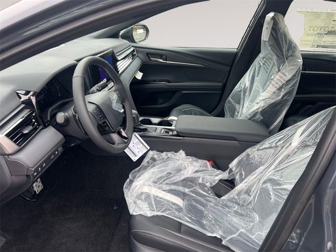 New 2026 Toyota Camry SE FWD image 9
