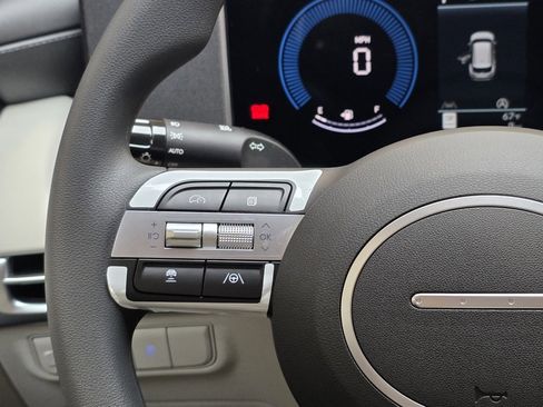 New 2026 Hyundai Tucson SEL image 19