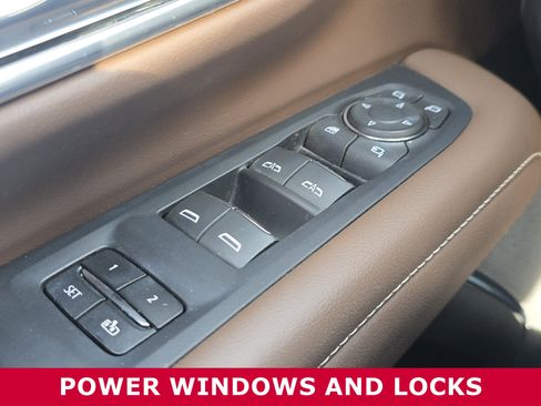 Used 2021 Chevrolet Suburban High Country image 26