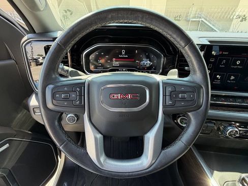 Used 2022 GMC Sierra 1500 Elevation w/ Elevation Premium Package AWD/4WD image 14