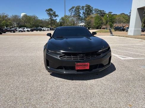 Used 2022 Chevrolet Camaro LT image 2