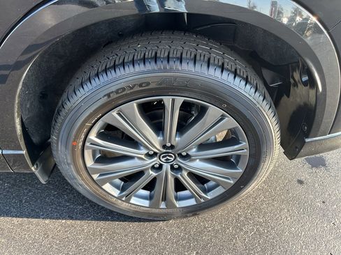 Certified 2025 MAZDA CX-5 Signature image 40