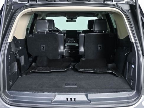 Used 2024 Ford Expedition XLT RWD image 31