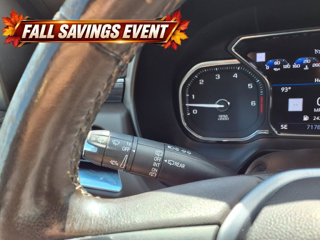 Used 2021 GMC Yukon SLT w/ SLT Premium Package AWD/4WD image 24