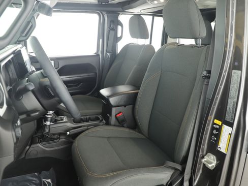 Certified 2024 Jeep Wrangler Sport S image 10