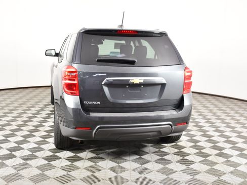 Used 2017 Chevrolet Equinox LS FWD image 7