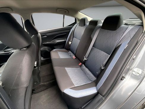 Used 2025 Nissan Versa SV w/ Trunk Package FWD image 21