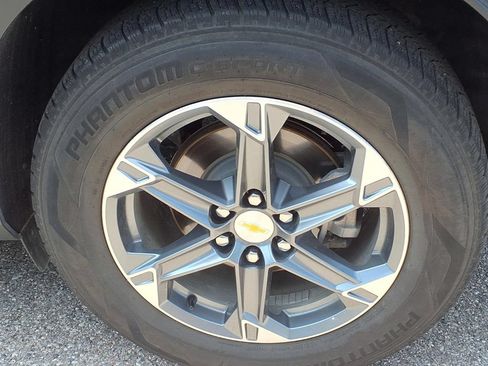 Used 2024 Chevrolet Blazer LT w/ Convenience Package FWD image 9