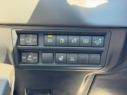 New 2026 Toyota Sequoia Platinum image 21