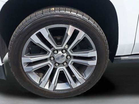 Used 2019 GMC Yukon Denali w/ Denali Ultimate Package image 10