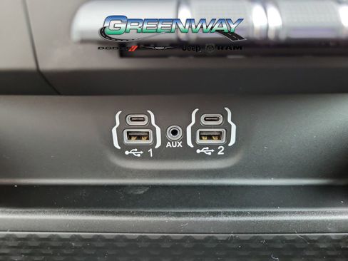 Used 2023 RAM 1500 Big Horn AWD/4WD image 30